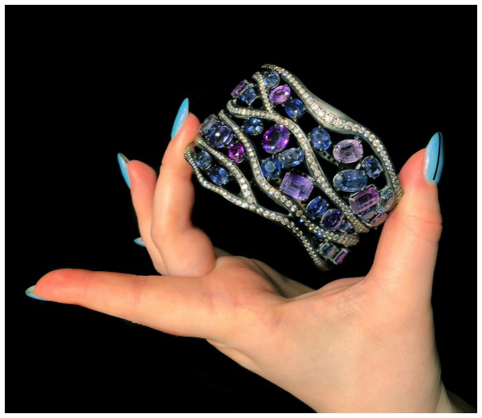 An incredible cuff bracelet by Antonini Milano!! Sapphires and diamonds. What a beautiful example of Italian design!